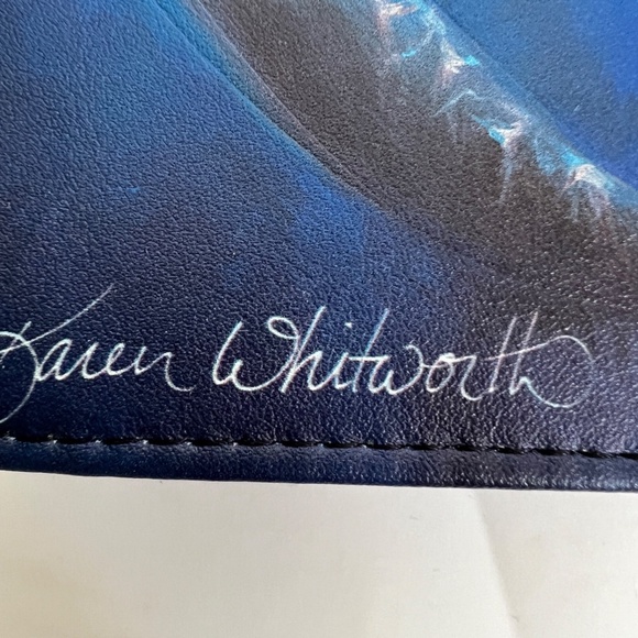 Cedar Paddle Wallet 2 Dolphins Bifold 7 1/2"  Long Blue Snap Closure Whitworth - Picture 5 of 7